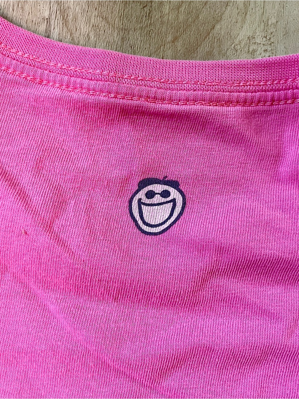 Life Is Good Girls' Night Out Pink Graphic Tee, camping, women’s size: Large - Picture 7 of 9
